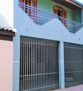 EXCELENTE SOBRADO XAXIM